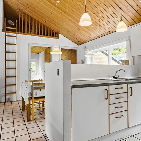 Дом отдыха Cozy In With Sauna